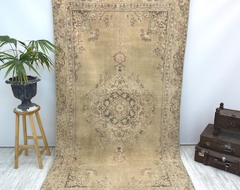 Vintage Turkish Wool Rug, Oushak Design, Large Area Rug (5 x 9.5 ft)