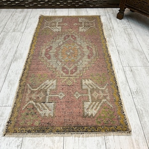 Turkish Mini Rug, Small Vintage Rug, Small Oushak Rug, Faded Rug, Kitchen Mat, Bedroom Rug, Laundry Rug, Turkish Doormat, 1.7x3.1 Boho Rug