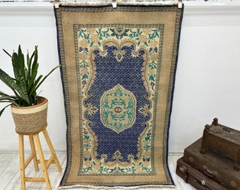 Turkish Rug, Vintage Rug, 3.9x6.8ft, Oushak Rug, Area Rug, Faded Rug, Muted Rug, Living Room Rug, Handmade Rug, Antique Rug, Green Rug,