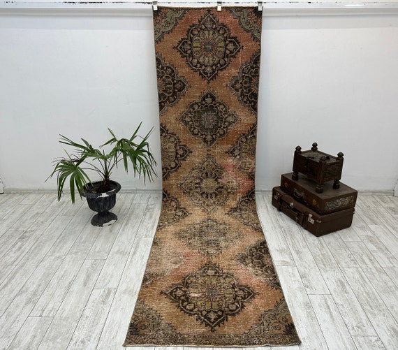 turkish runner rug, runner rug, entryway rug, vintage rug, hallway rug, corridor rug, handmade rug, boho rug, corridor rug, 3.1 x 11 ft
