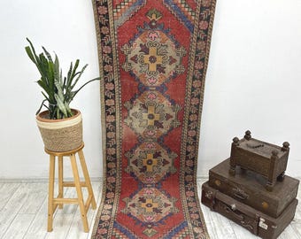 Vintage Turkish Runner Rug 2.9x8.8 ft, Faded Red Floral Medallion Hallway Carpet