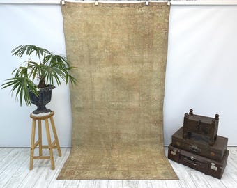 Tapete turco, tapete vintage, 1,4 x 2,5 metros, tapete Oushak, tapete para sala, tapete desbotado, tapete floral, tapete para sala de estar, tapete feito à mão, tapete antigo, tapete rosa