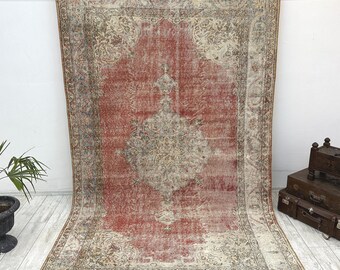 worned rug, Oversize Turkish Area Rug, 5.9x9.5 ft, Saloon Rug, Living room Rug, Vintage Area Rug, Bohemian Turkish Rug, Handmade Rug,