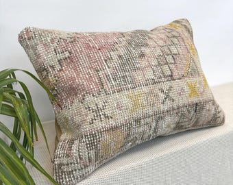 Aztec Pillow, 16x24" Pillow, Couch Pillow, Vintage Rug Pillow, Decorative Rug Pillow Cover, Kilim Cushions, Ethnic Pillow, Kilim Pillow