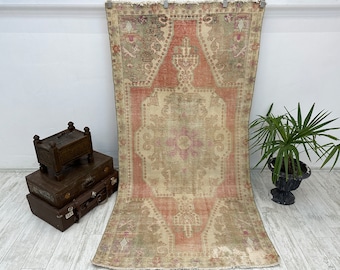 Turkish Rug, Vintage Rug, 4.2x7.9 ft, Oushak Rug, Area Rug, Faded Rug, Muted Rug, Living Room Rug, Handmade Rug, Antique Rug, Red Area Rug