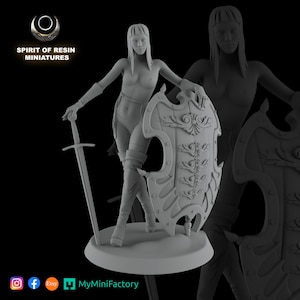 Paladín Femenino 2 NSFW 8K D&D/Pathfinder miniatura de 32 mm y 75 mm / Modelo TTRPG / Justicia y Purificación / por Spirit of Resin