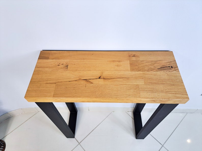 Timberena Table console en chêne massif fait main avec design moderne, bord vivant, pieds en forme de U image 6