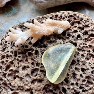 Genuine sea glass B2765