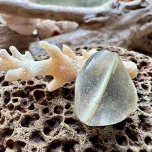 Genuine sea glass B2764