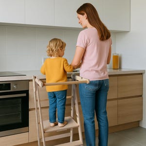 Taburete de actividades para niños pequeños que ahorra espacio, taburete plegable de madera Montessori, silla de apoyo portátil y plegable para cocina y baño.