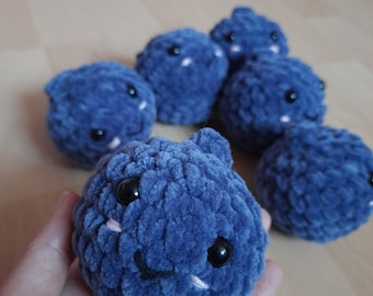 Anti Stress Ball Blueberry - crocheted - 1 piece