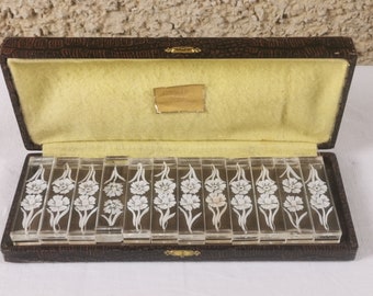 COFFRET de 12 PORTE COUTEAUX Vintage