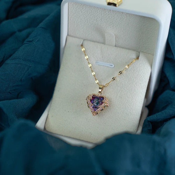 Heart of the Ocean Necklace , Luxury Heart Of Ocean Crystal Pendant, Blue Ocean Heart Pendant, Titanic Heart Necklace, Blue Heart Necklace