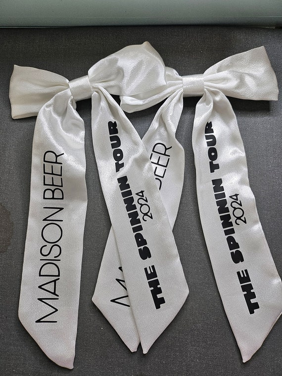 Madison Beer the Spinnin Tour Long Tail Hair Bows -  Canada