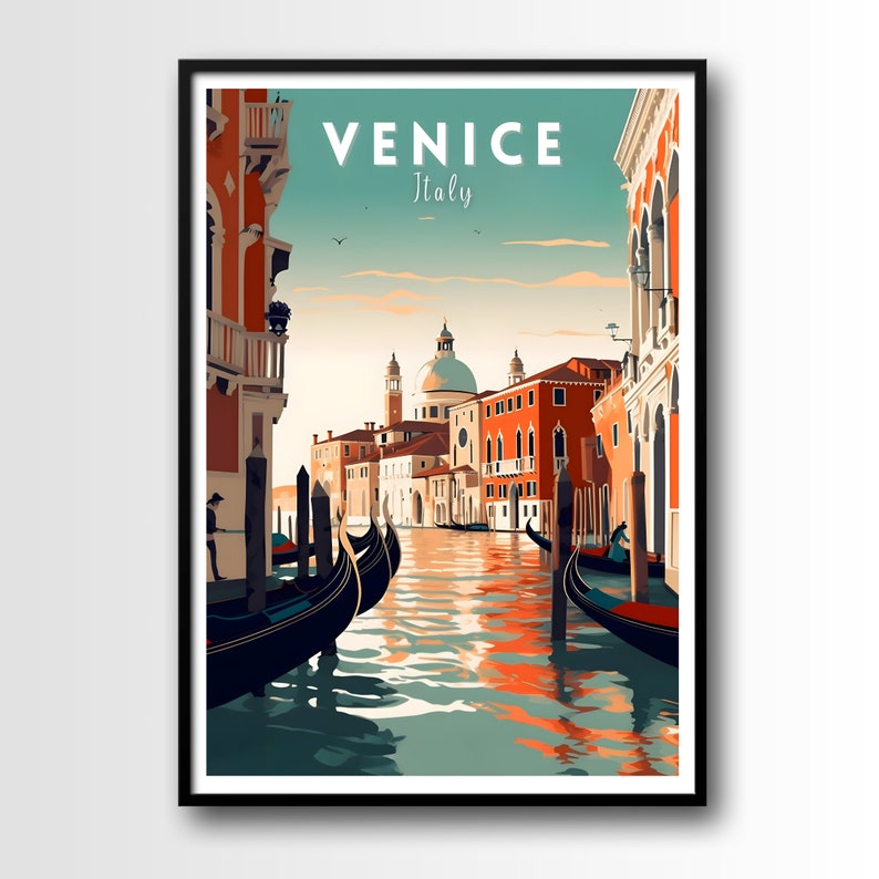 Puede incluir: Un cartel de viaje vintage con una ilustraci&oacute;n colorida de Venecia, Italia. El cartel representa un canal con g&oacute;ndolas y edificios a lo largo del borde del agua. El texto "VENICE Italy" se muestra en la parte superior del cartel.