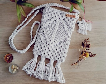 Makramee Tasche für Smartphone, Schicke Schultertasche zum Ausgehen, Macrame Umhängetasche für Handy, Makramee Tasche mit Knopfverschluss