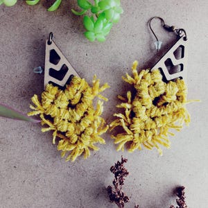 Large hippie macrame earrings, Brass macrame earrings for summer, Macrame jewelry velvet, Macrame triangular wooden earrings, Macrame jewel