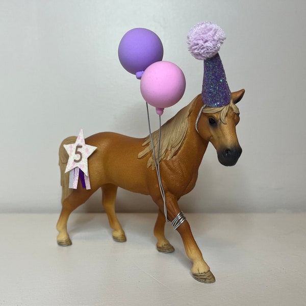 Tennesse walker Mare Horse / Pony Party Animal Birthday Cake Topper keepsake Princess Pony