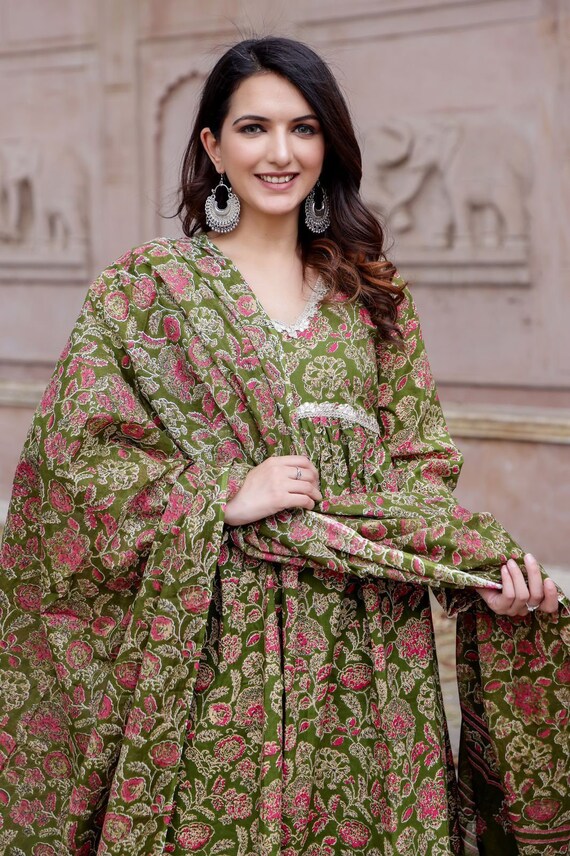 Cotton silk anarkali best sale dresses