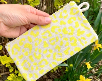 Small Handmade Purse  Leo Screen Print · Organic Cotton · Plastic Free · Handmade in Austria