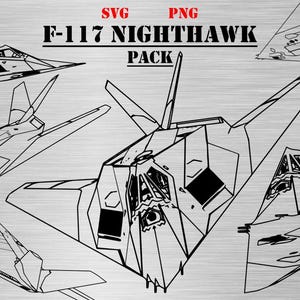 以下が含まれることがあります： F-117 Nighthawkステルス戦闘機の白黒線画5枚のデジタルダウンロードパック。図面はさまざまな角度と位置にあります。画像の上部に「SVG PNG F-117 NIGHTHAWK PACK」というテキストがあります。