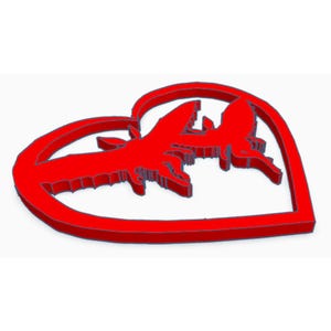 Puede incluir: Decoración roja en forma de corazón con un diseño estilizado de dos figuras. Las figuras están conectadas y parecen estar enfrentadas. La decoración está hecha de un material sólido y tiene una superficie lisa.