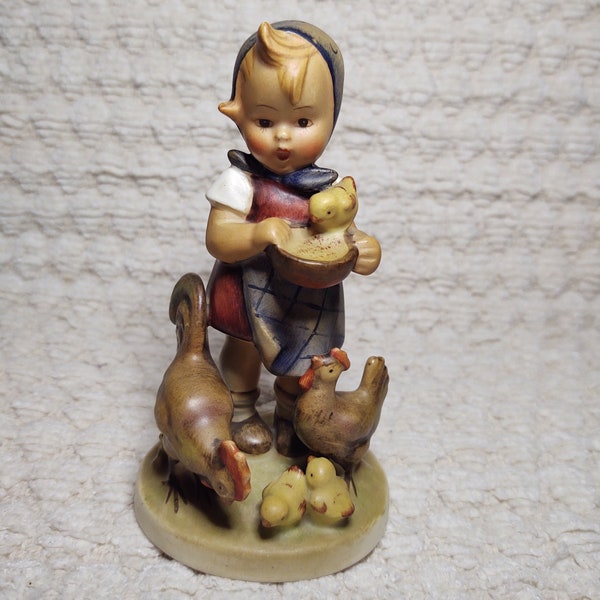 Hummel Feeding Time, Popular Goebel, Farmhouse Decor, Chickens, Grannycore