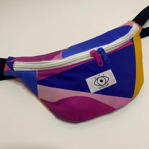 Upcycled fabric fanny pack – Unique, handmade and unisex