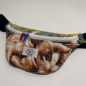 Vintage cat calendar tea towel fanny pack – Upcycled, unisex and handmade