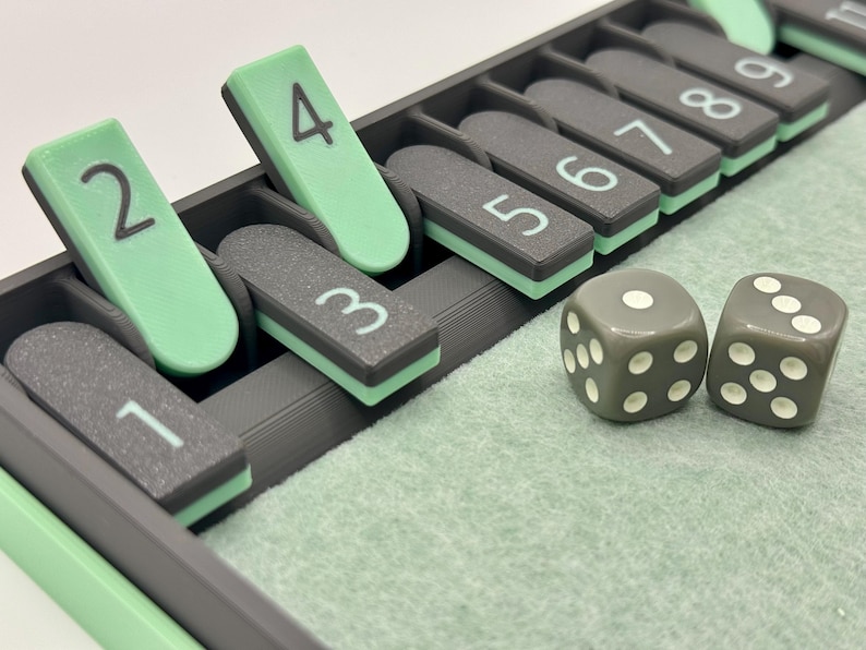 Shut The Box - 12-player. Historical dice game, pub game, travel game for 1 to 4 players. Luck and strategy. Dice Board Travel Game image 8