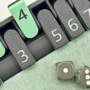 Shut The Box - 12-player. Historical dice game, pub game, travel game for 1 to 4 players. Luck and strategy. Dice Board Travel Game image 15