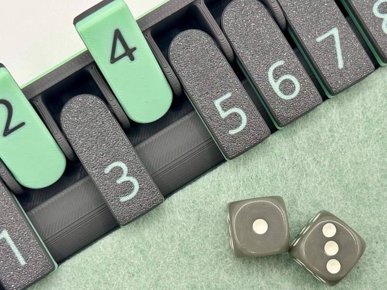 Shut The Box - 12-player. Historical dice game, pub game, travel game for 1 to 4 players. Luck and strategy. Dice Board Travel Game image 15