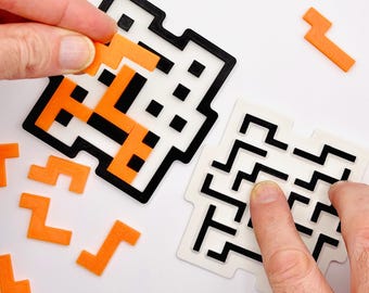 Geometric puzzle - 13 pieces - For visually impaired and blind people - High contrast - With tactile resolution