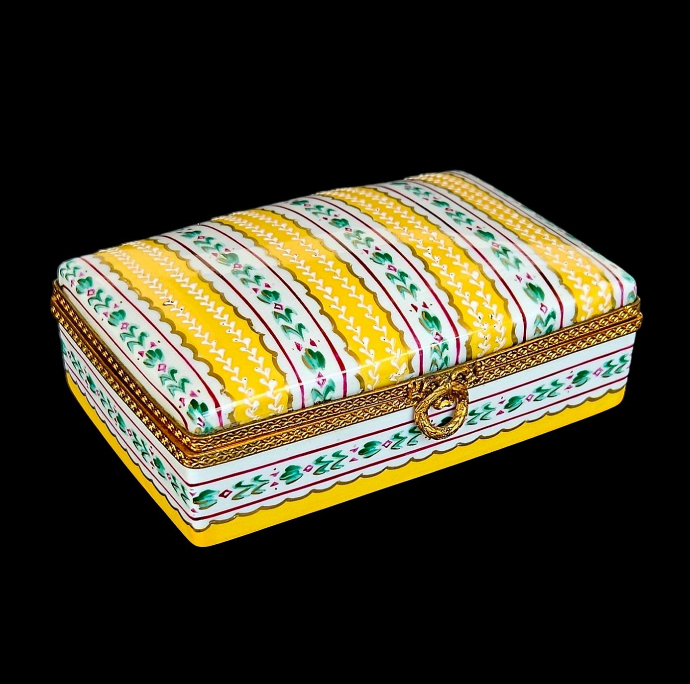 ティファニー アトリエ・ル・タレック プライベートストック 蓋付き 小物入れ Tiffanys and co trinket box - Etsy 日本