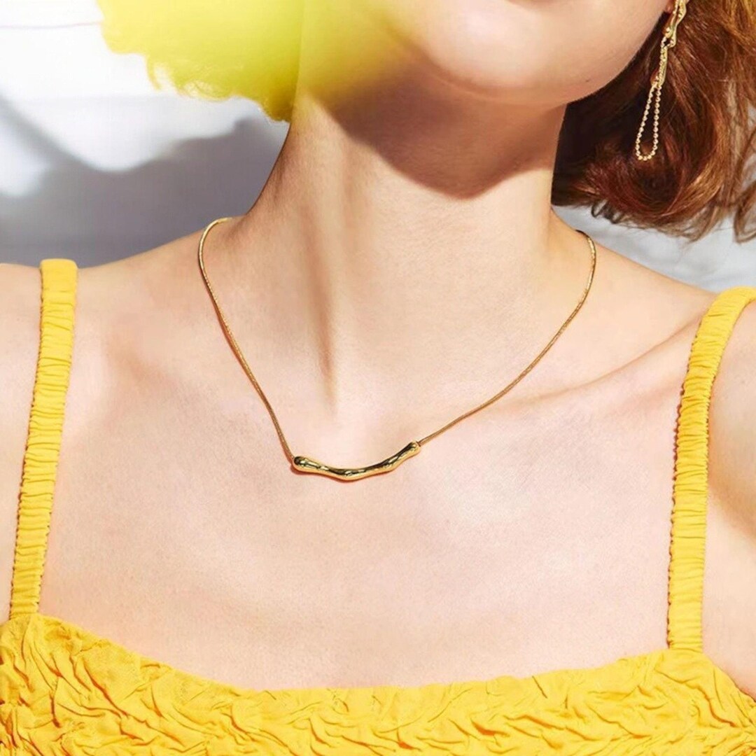 Collarbone Necklace with Tassels