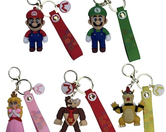 Super Mario Keychain Set: Gamer Gift - Mario, Luigi, Peach, Bowser