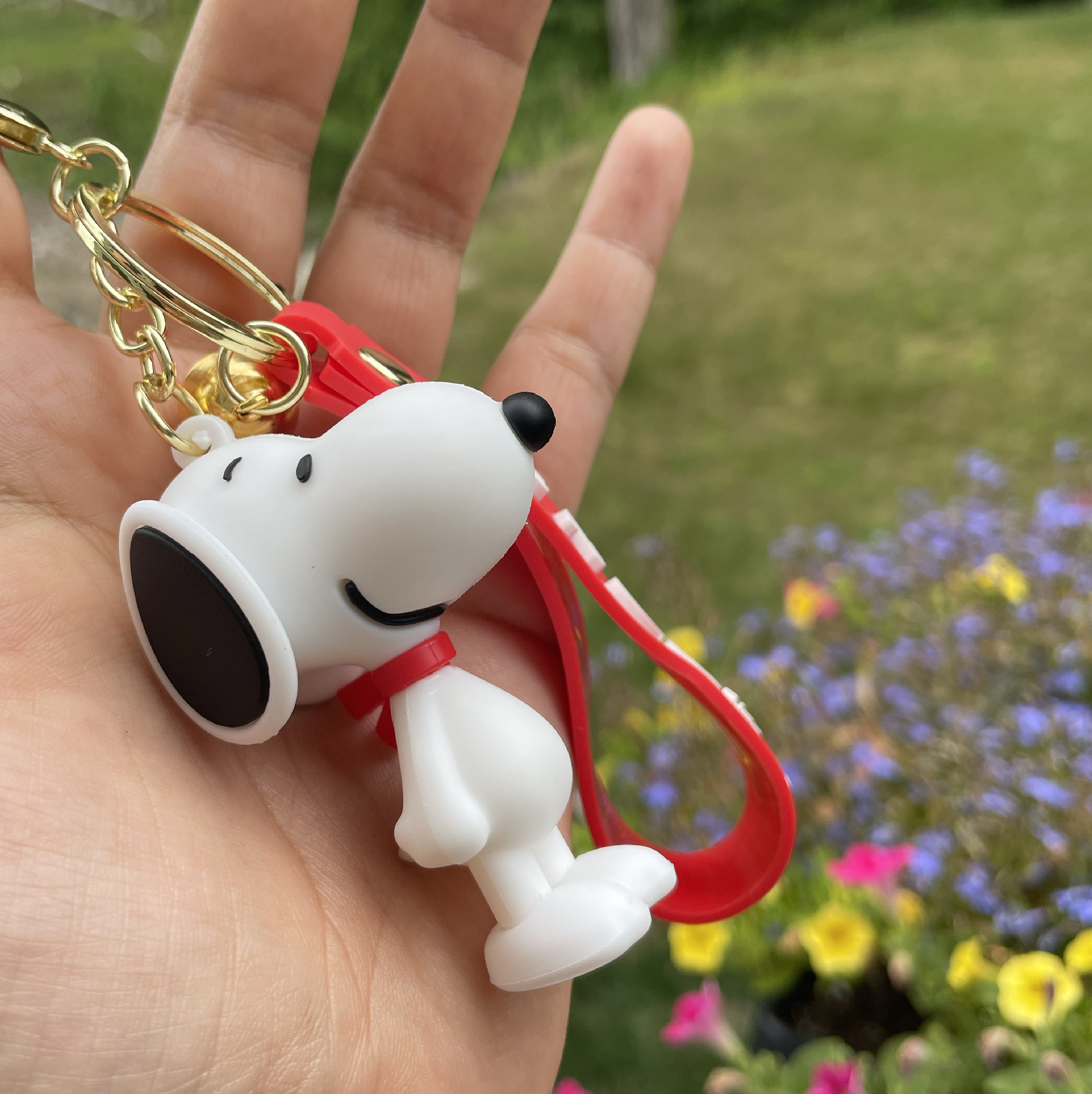 littleandBIGfinds Charlie Brown Snoopy Keychain with Ring Bell