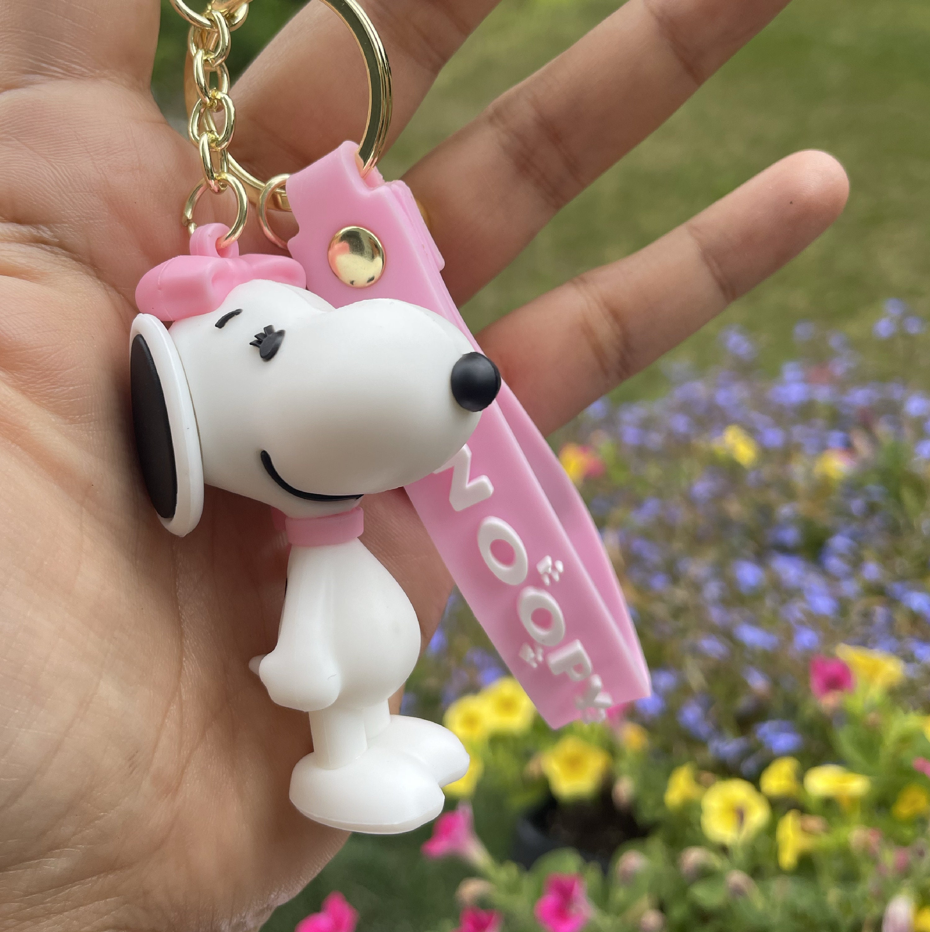 Charlie Brown Snoopy Keychain With Ring Bell 
