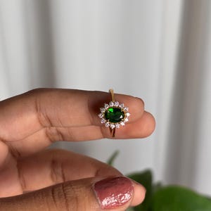 Engagement Ring,Oval Emerald ring,Vintage Wedding ring,Diamond halo ring,Vintage Emerald Jewelry Birthday Gifts 14K Gold