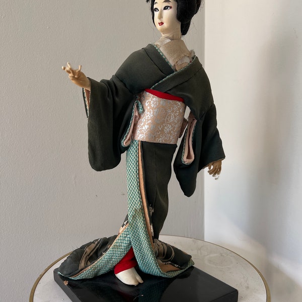 poupée geisha japonaise vintage