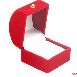 Red velvet ring box, wedding ring box for engagement ceremony, wedding vows, wedding gift, anniversary