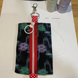 Key Ring Purse with Zip