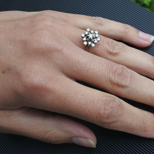 bague ancienne or 18K et 13 diamants