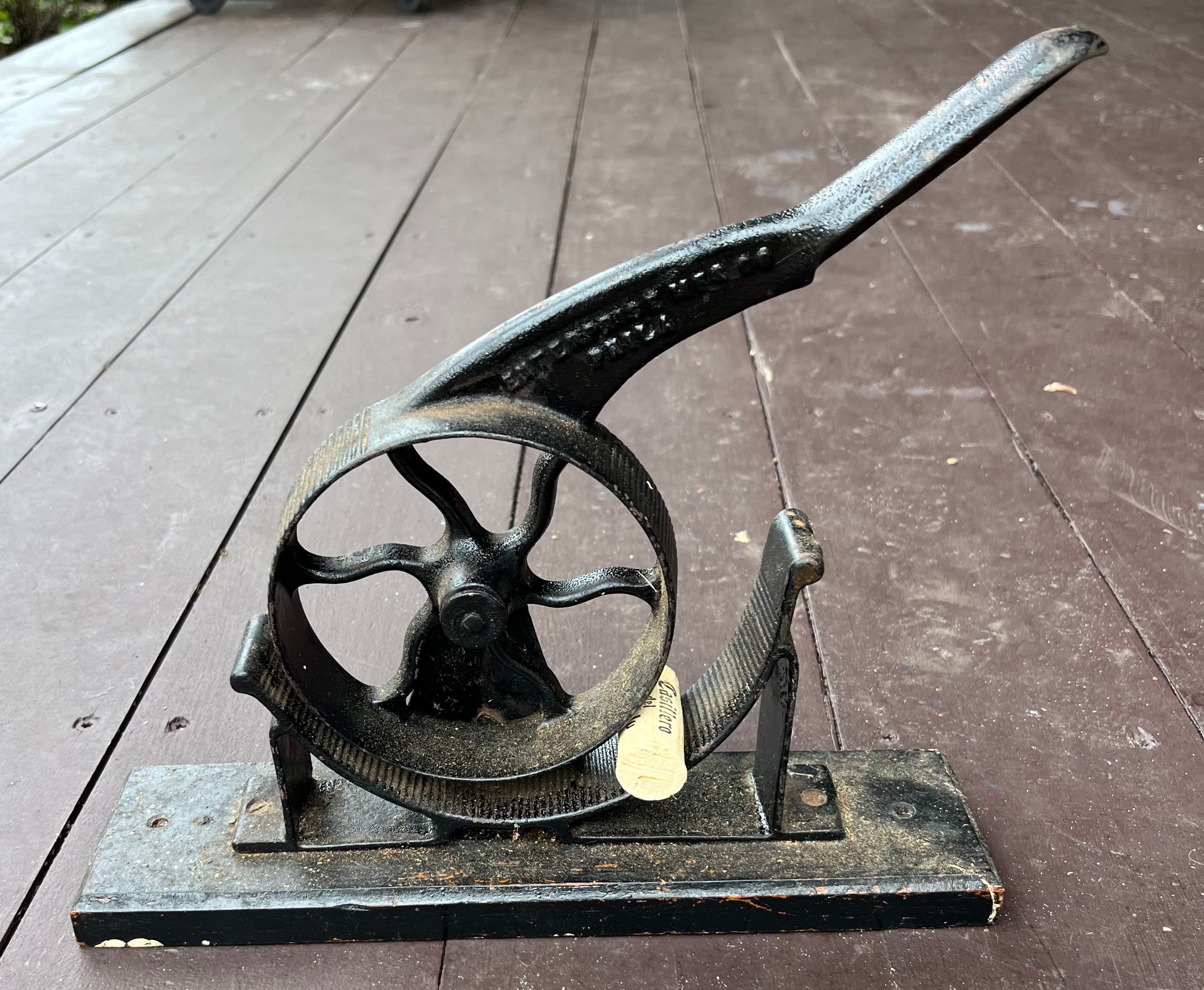 Antique Cast Iron Book Press with Figures, 1850s for sale at Pamono