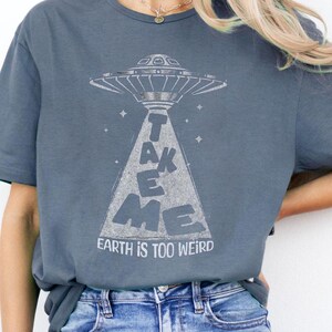 Funny Retro Style UFO T-shirt, Quirky Cosmic Lover Shirt, Scifi Book & Movie Fan Gift Tee, Extraterrestrial Theme Gift For Friend