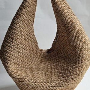 Die große Hobo Bag aus natürlichem Raffia, handgemachte Strohtasche, Sommertasche, Strandtasche, Strohtasche, Krafttasche, Geschenk für sie, Geburtstag
