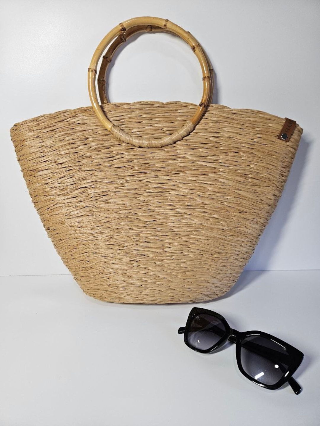 Raffia Beach Straw Basket Tote main image 1