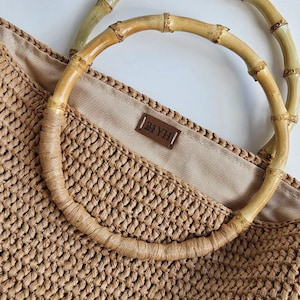 Handmade straw raffia bag with bamboo handles, summer bag, beach bag, crochet bag, tote raffia bag