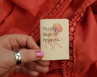 Micro-mini revista Thirty Days Of Prompts (32 páginas, A8)