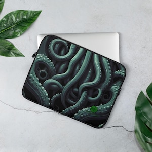 Call of Cthulhu Laptop Sleeve for 13 and 15 Inch Laptops, Eldritch Horror Neoprene Case, Cosmic Horror Computer Accessory, Dark Fantasy Art